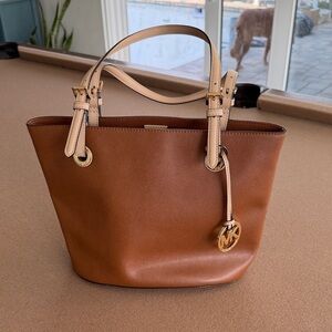 NWOT Michael Kors Tan Leather Tote